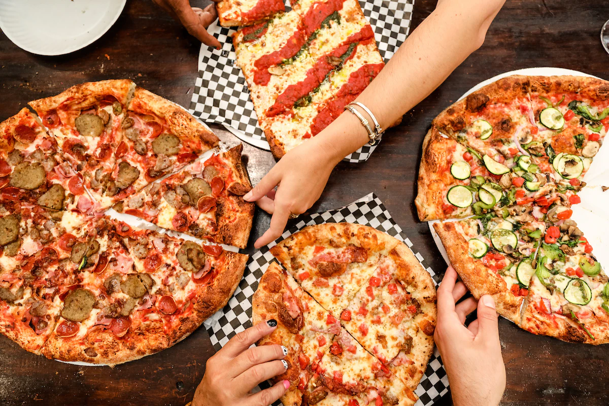 Geno Ds Pizza 23